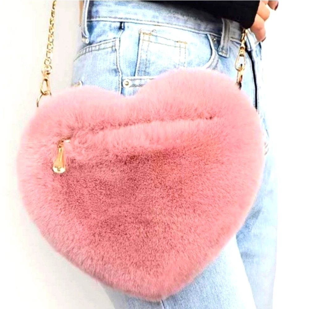 🩷▪️  New Fluffy Heart Shoulder Bag ✨️🩷
